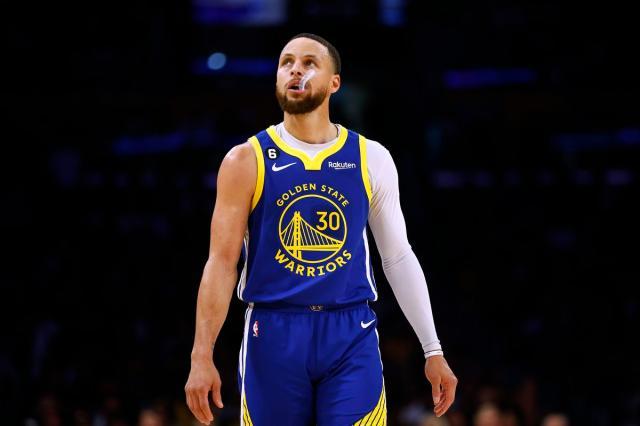 ewc电竞世界杯-卫冕冠军客场大溃败！裁判吹罚不公导致勇士输球？